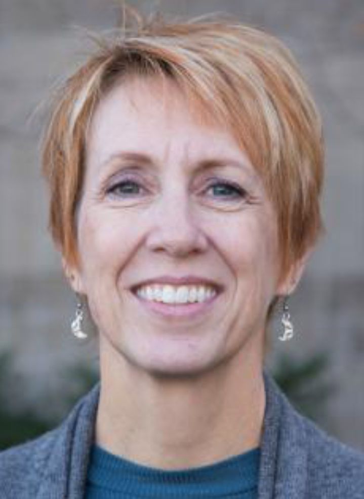 Tracie Hennen-Bierwagen
